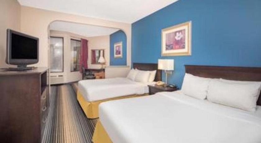 Baymont By Wyndham Laurel Hotel Luaran gambar