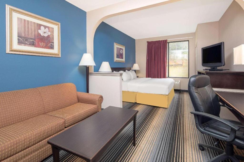 Baymont By Wyndham Laurel Hotel Luaran gambar